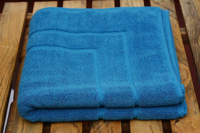 blue-bath-mats-manufacturer