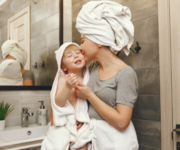 Professional spa and hotel towels